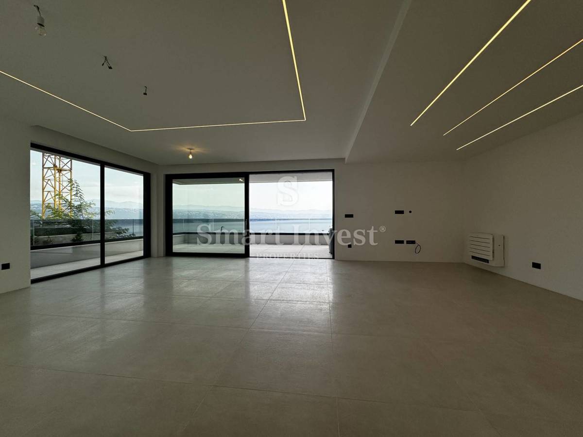 OPATIJA, Appartamento di lusso con vista mare e garage 