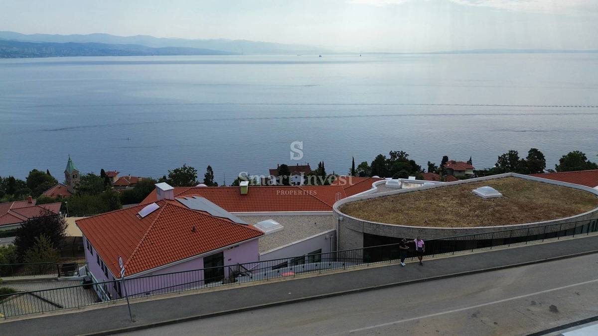 OPATIJA, Appartamento di lusso con vista mare e garage 