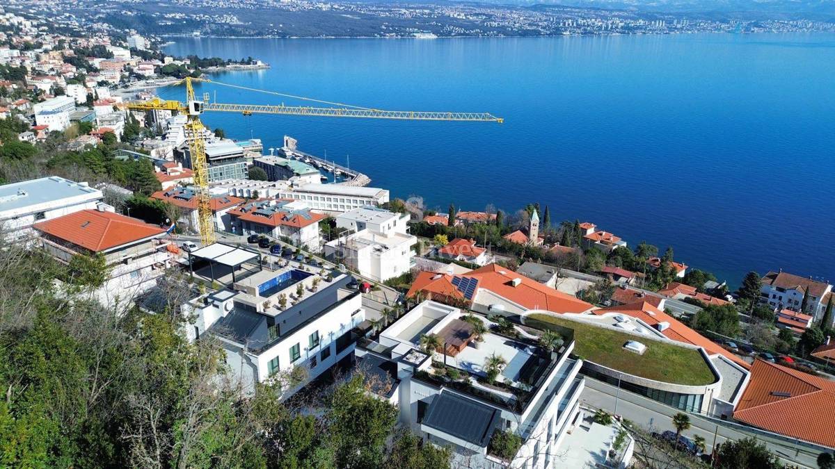 OPATIJA, Appartamento di lusso con vista mare e garage 