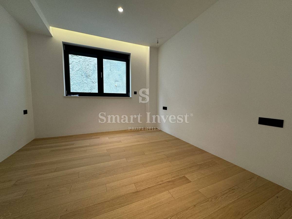 OPATIJA, Appartamento di lusso con vista mare e garage 