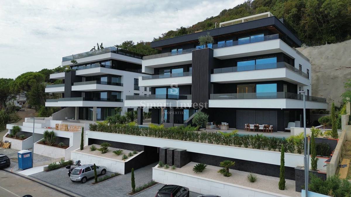 OPATIJA, Appartamento di lusso con vista mare e garage 