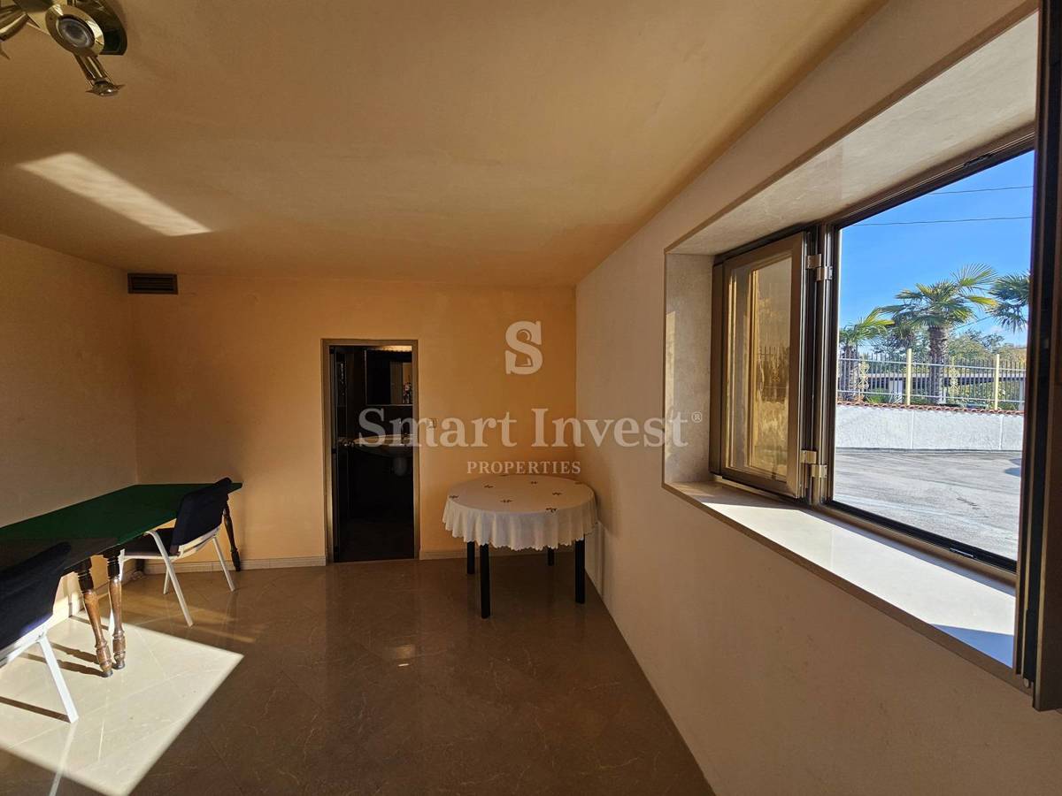 Commerciale Pobri, Opatija - Okolica, 306m2