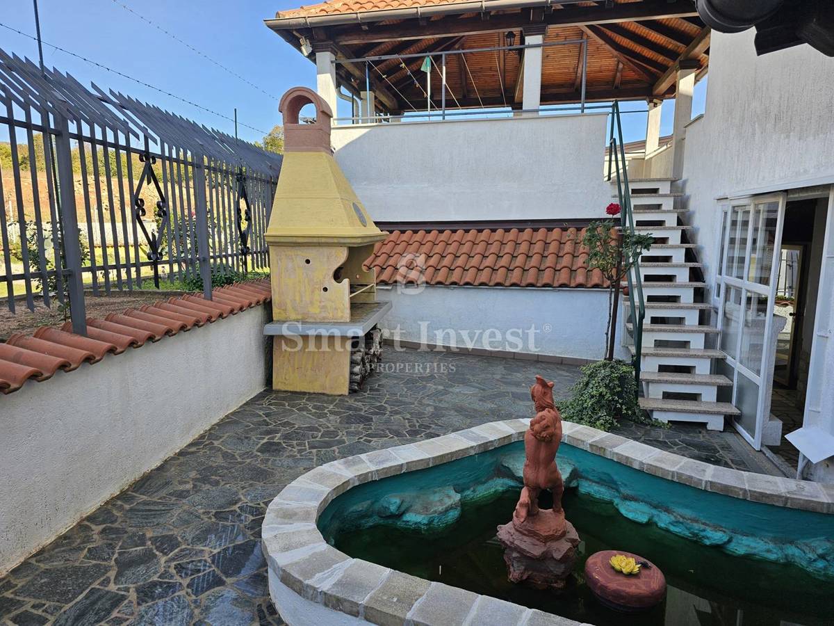 Commerciale Pobri, Opatija - Okolica, 306m2