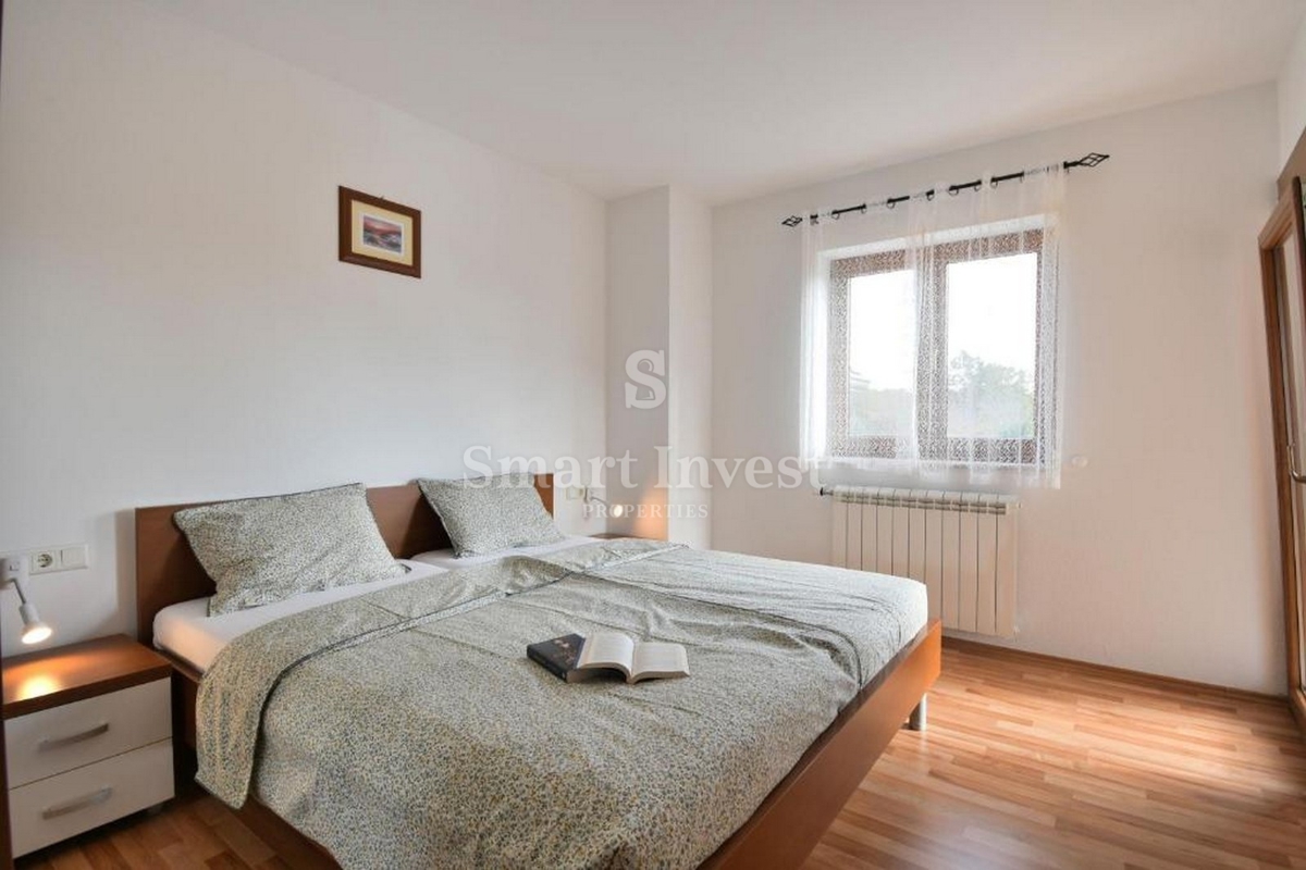 ISTRIA - PARENZO, casa con 4 appartamenti e piscina