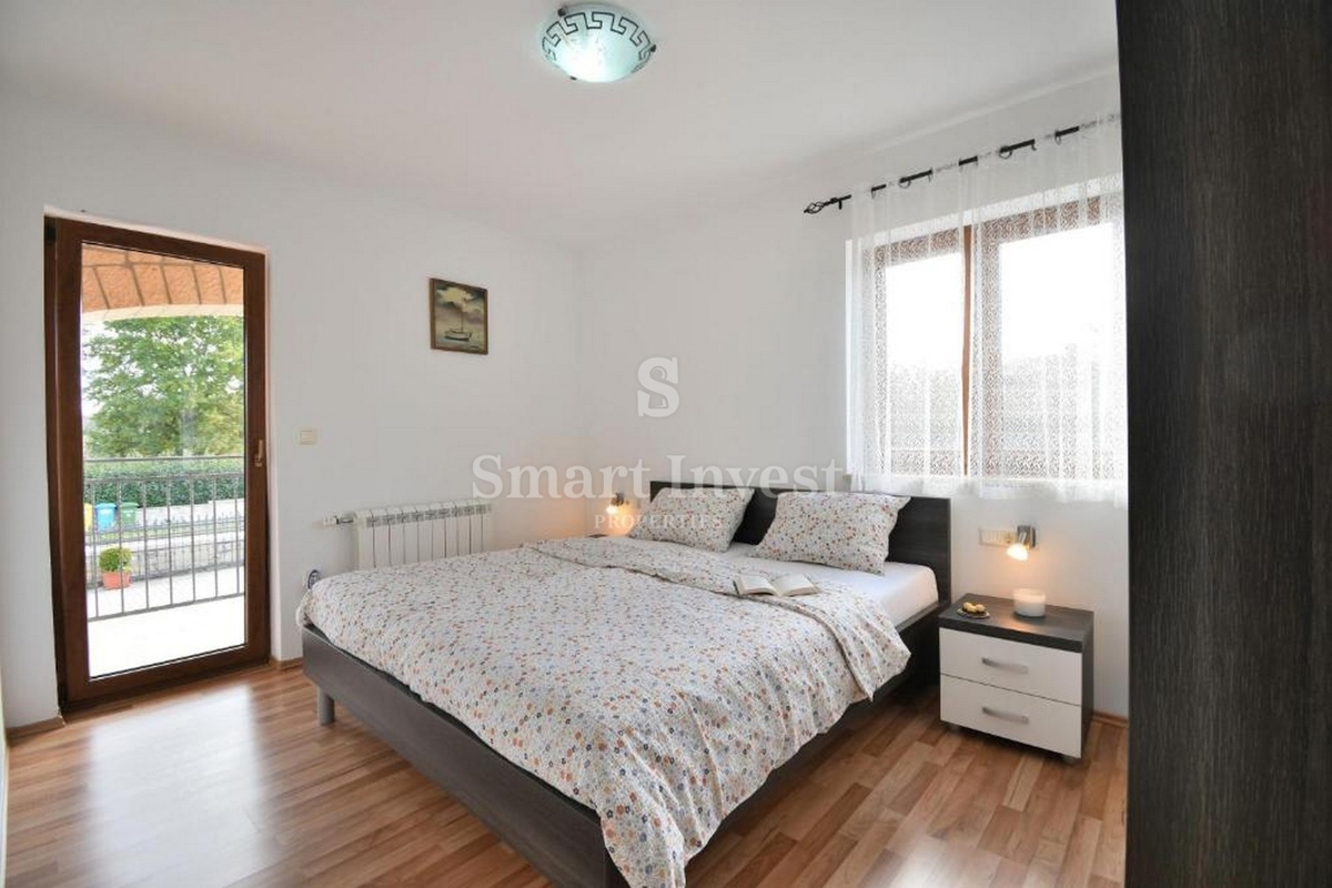 ISTRIA - PARENZO, casa con 4 appartamenti e piscina