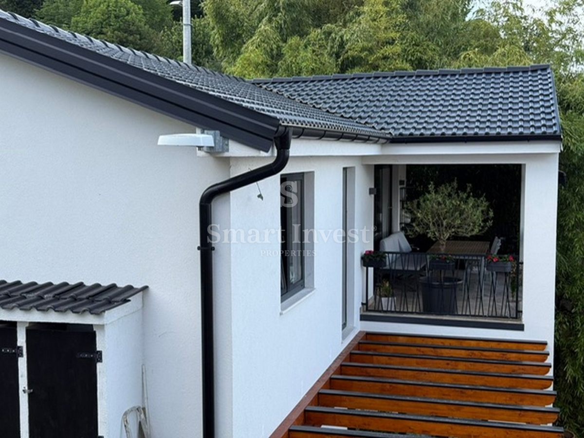 LAURANA, casa completamente ristrutturata con vista mare