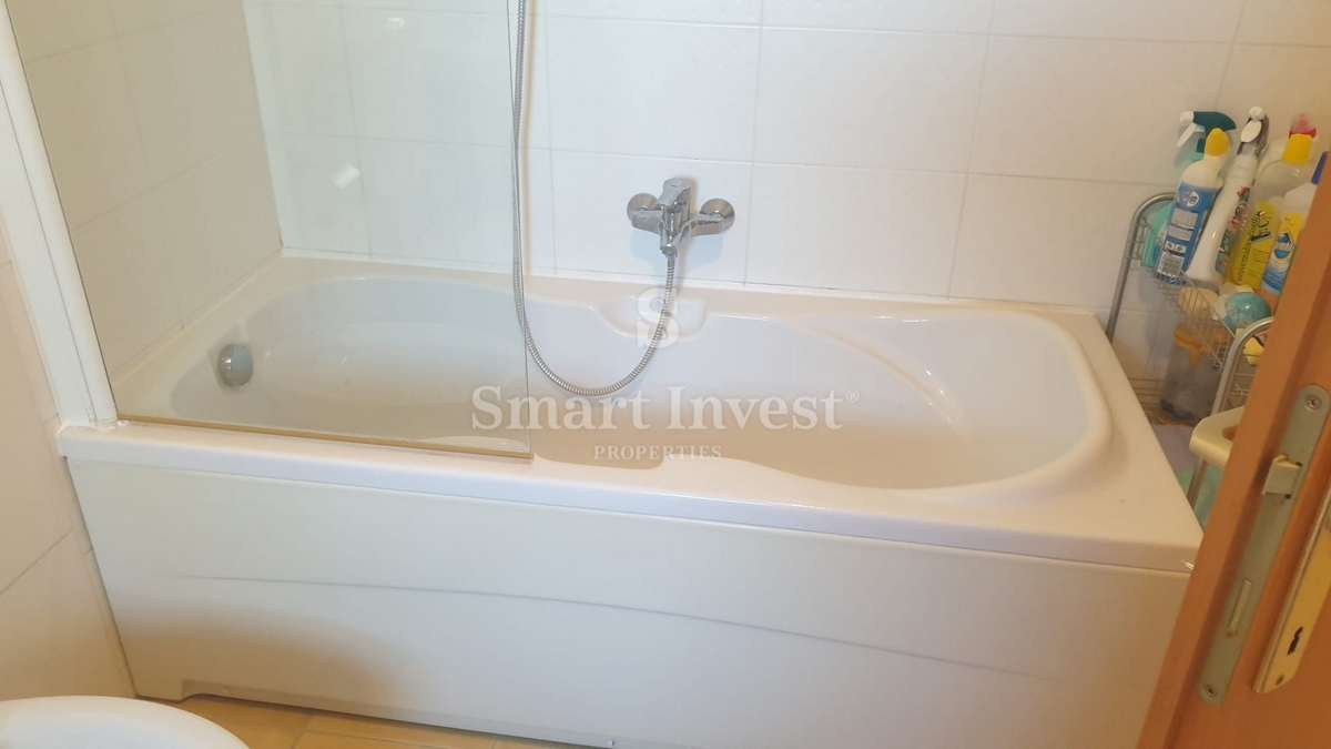 POLA - ŠTINJAN, confortevole appartamento con 2 camere da letto e vista mare