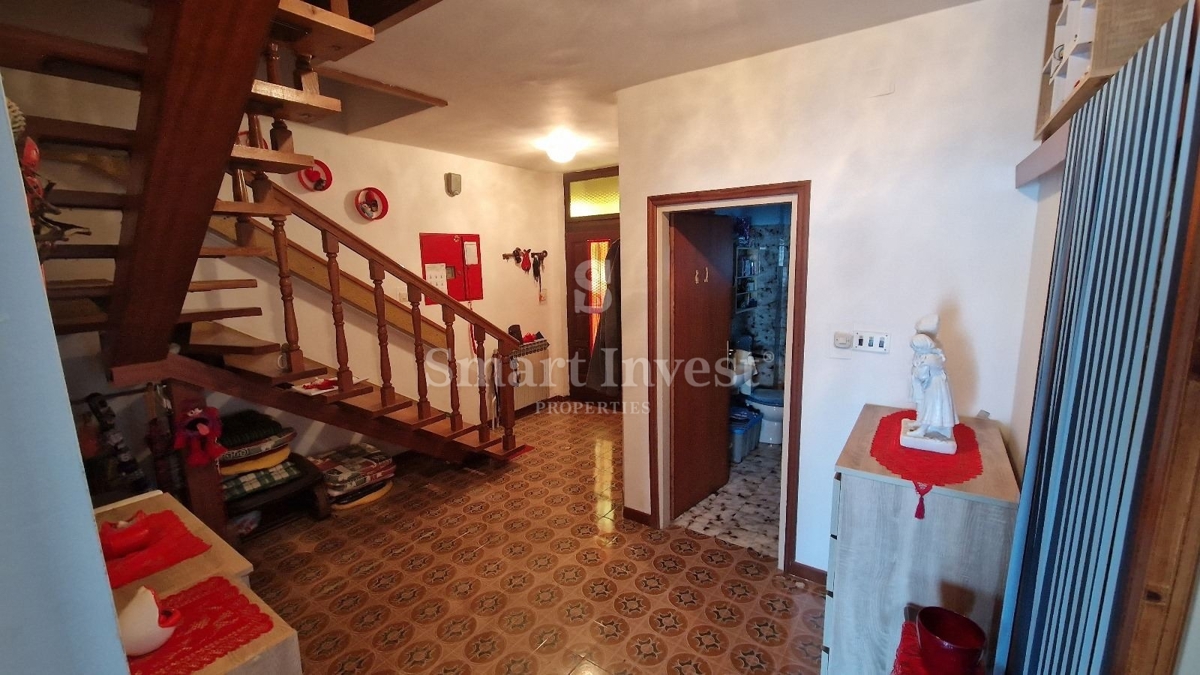 Appartamento Brestovice, Kastav, 208,44m2