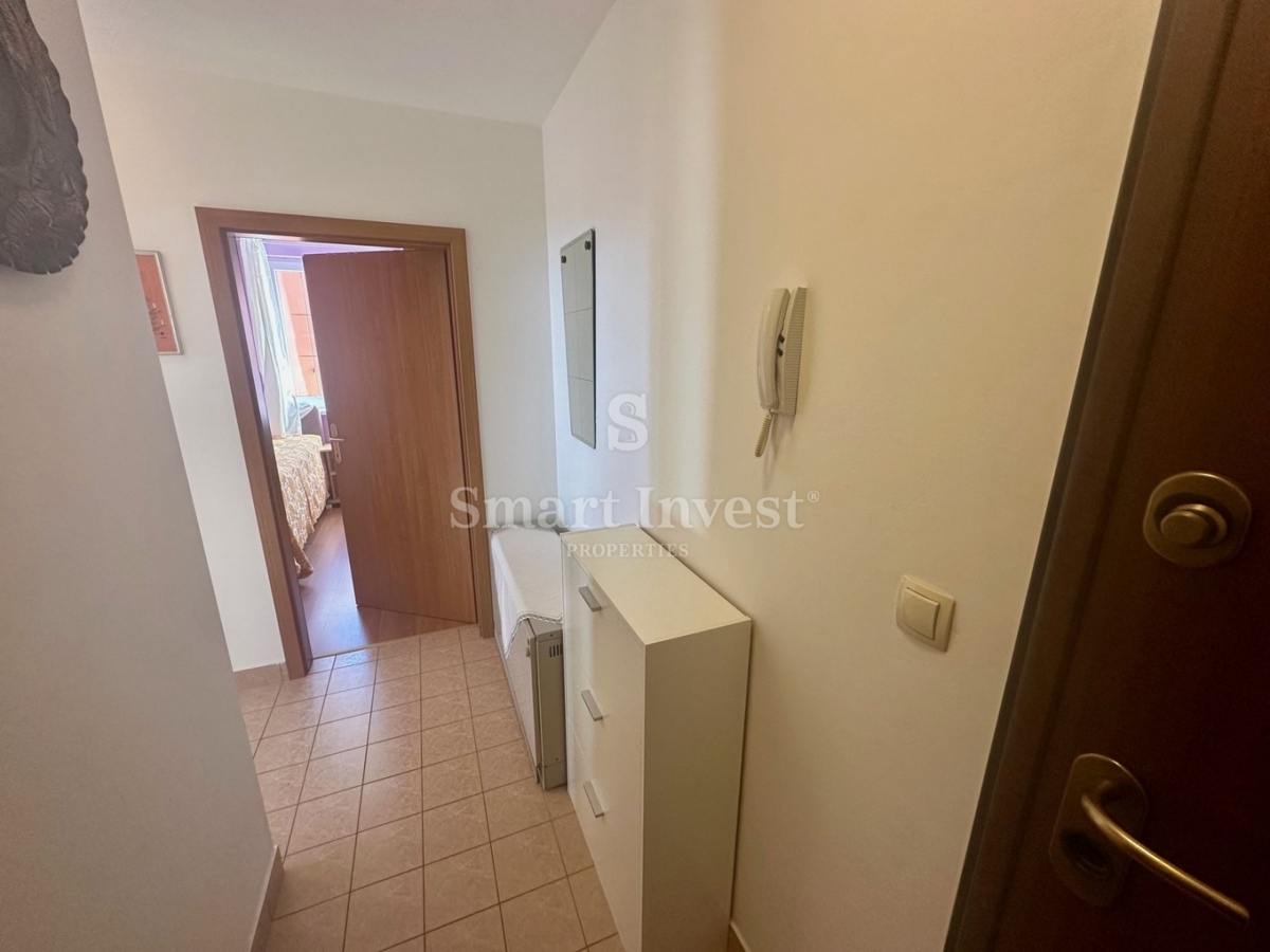 IČIĆI, appartamento bilocale con parcheggio e vista mare, in ottima posizione