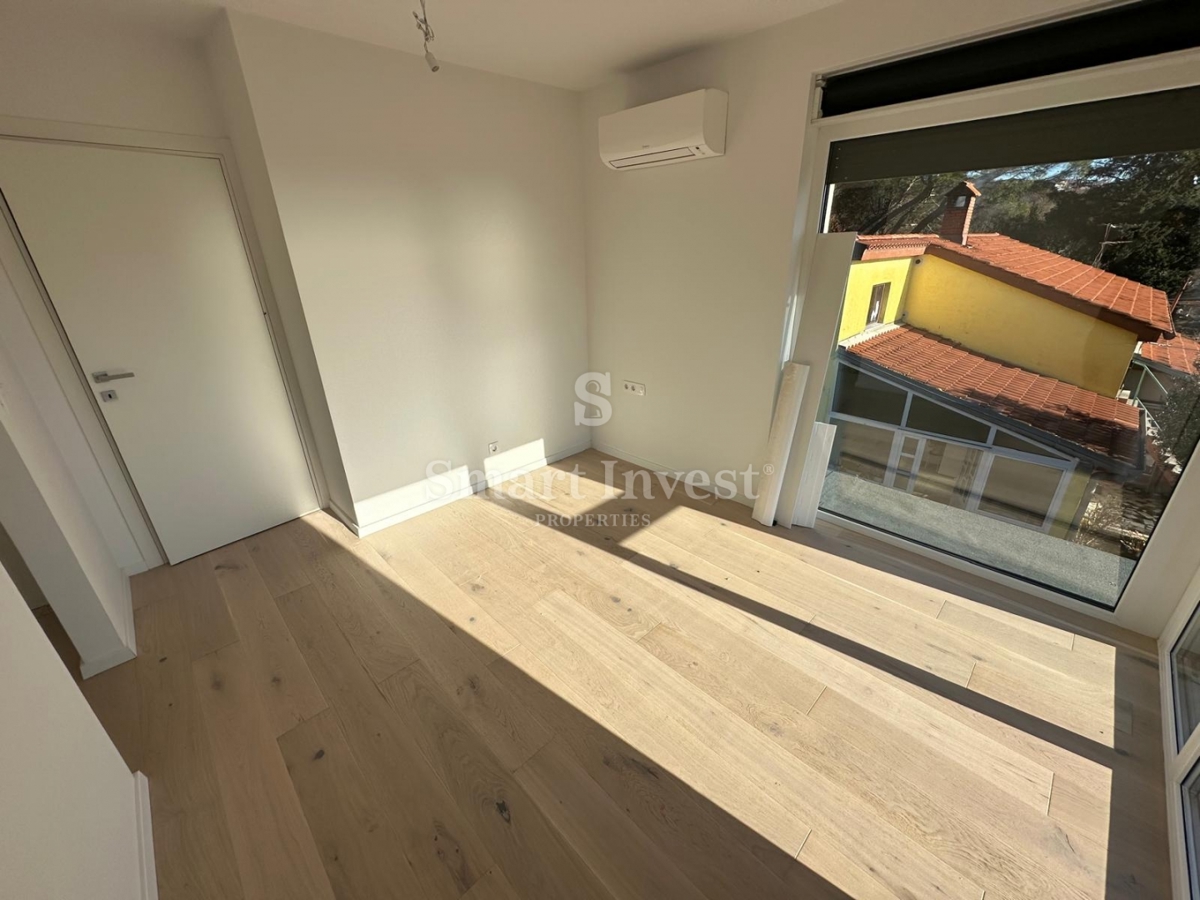 OPATIJA, Nuovo appartamento trilocale con vista mare, in vendita