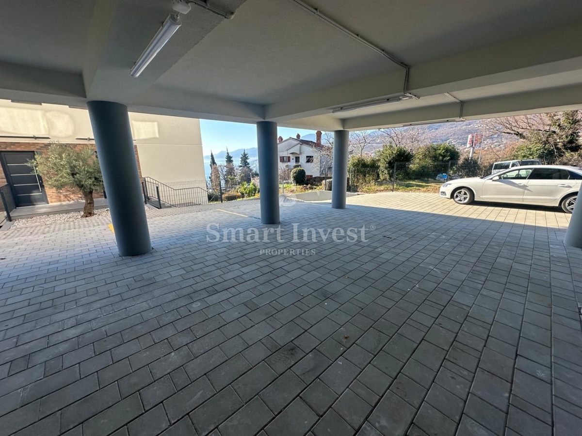 OPATIJA, Nuovo appartamento trilocale con vista mare, in vendita