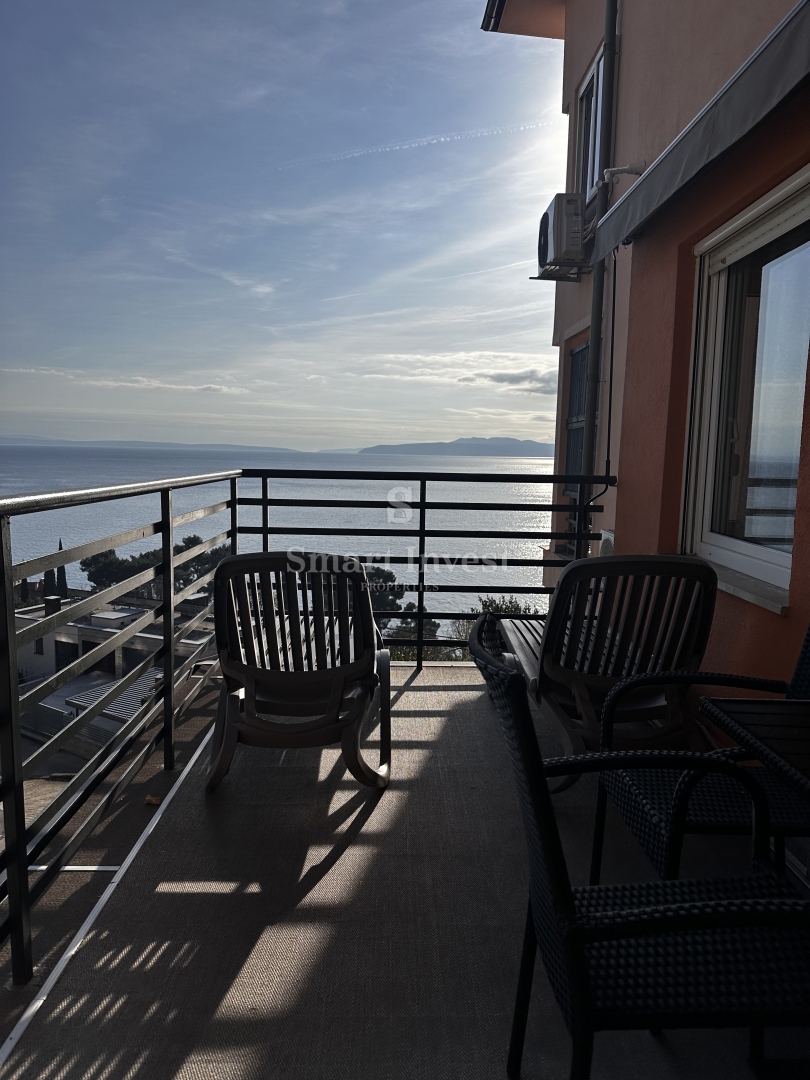 ABBAZIA, appartamento diviso in 2 appartamenti, con vista mare e giardino