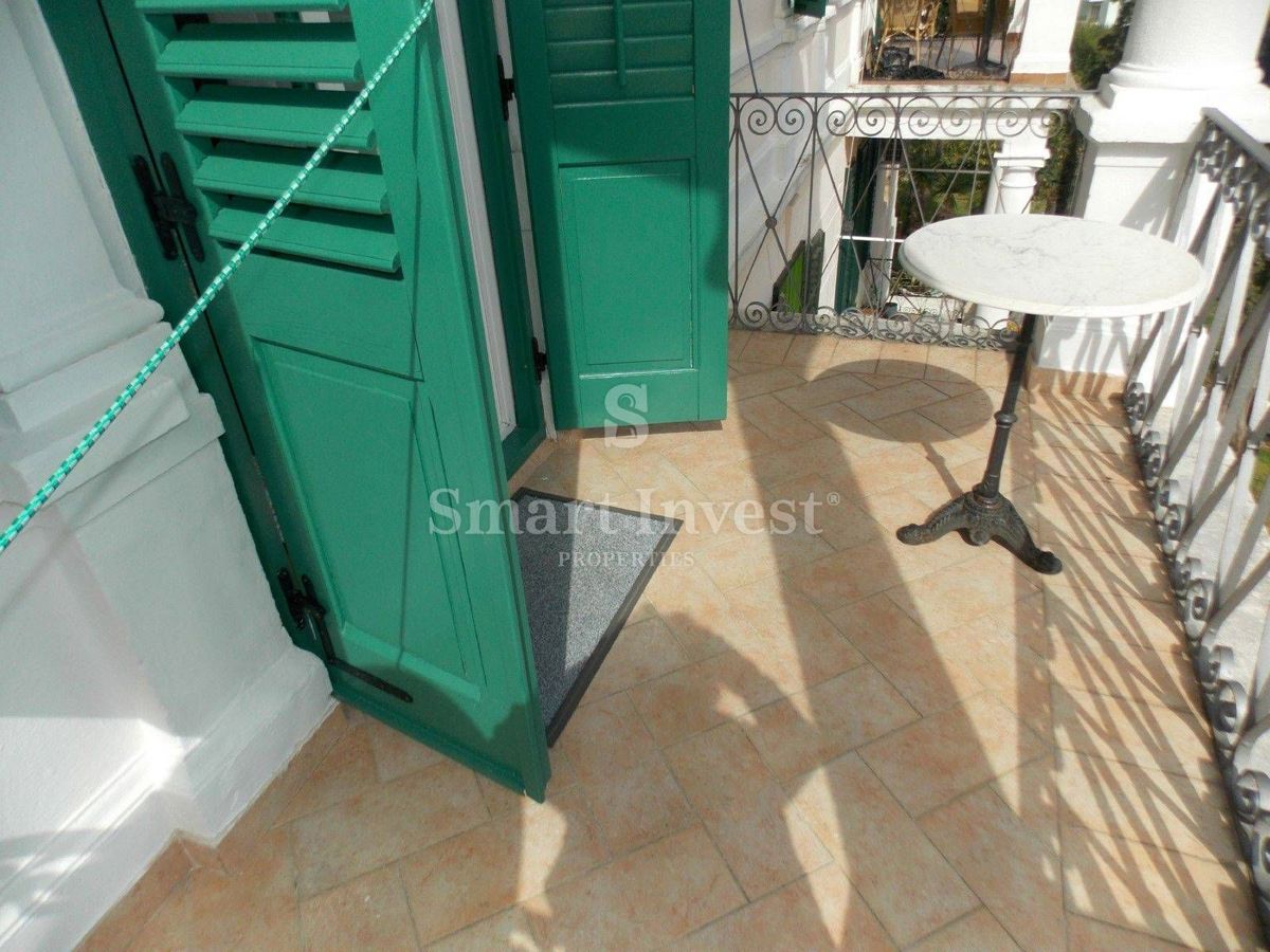 ABBAZIA - CENTRO, spazioso appartamento in villa, a 50 m dal mare