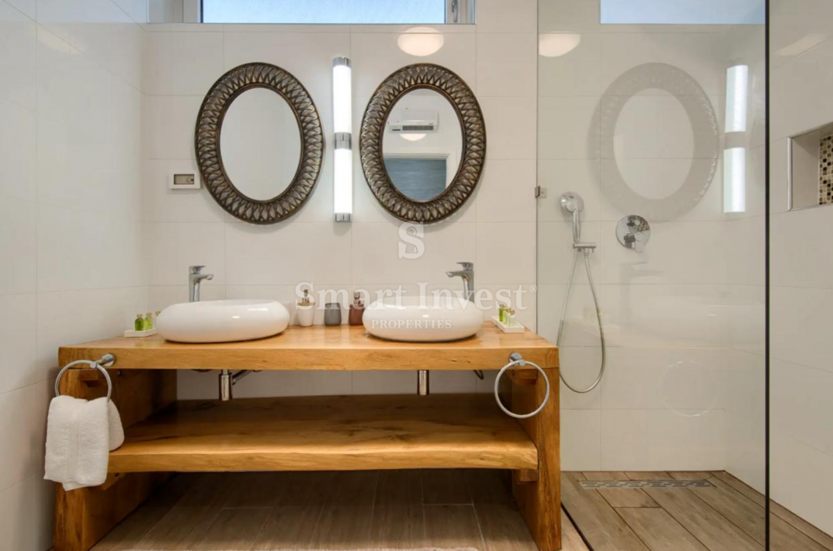 ISTRIA – SVETVINČENAT, villa di lusso su un terreno di 8.686 m²