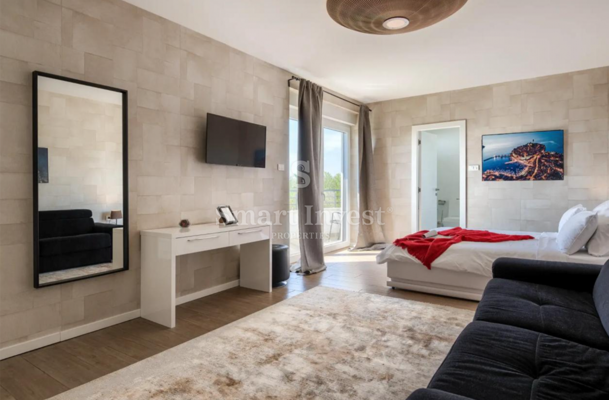 ISTRIA – SVETVINČENAT, villa di lusso su un terreno di 8.686 m²