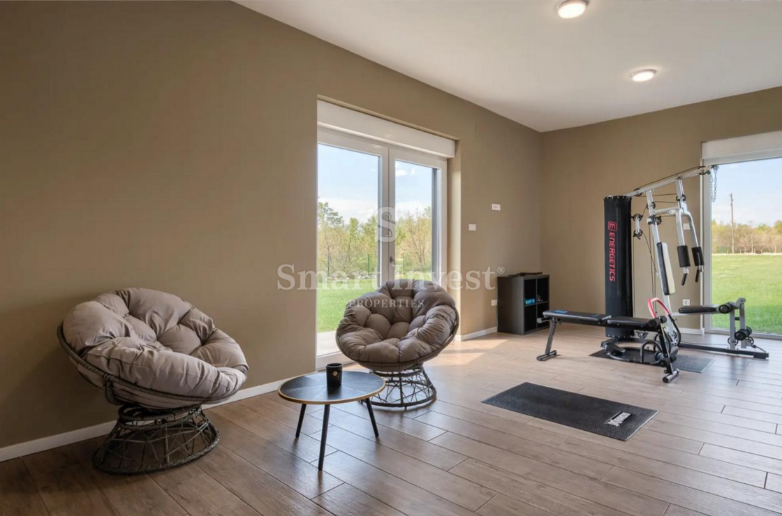 ISTRIA – SVETVINČENAT, villa di lusso su un terreno di 8.686 m²