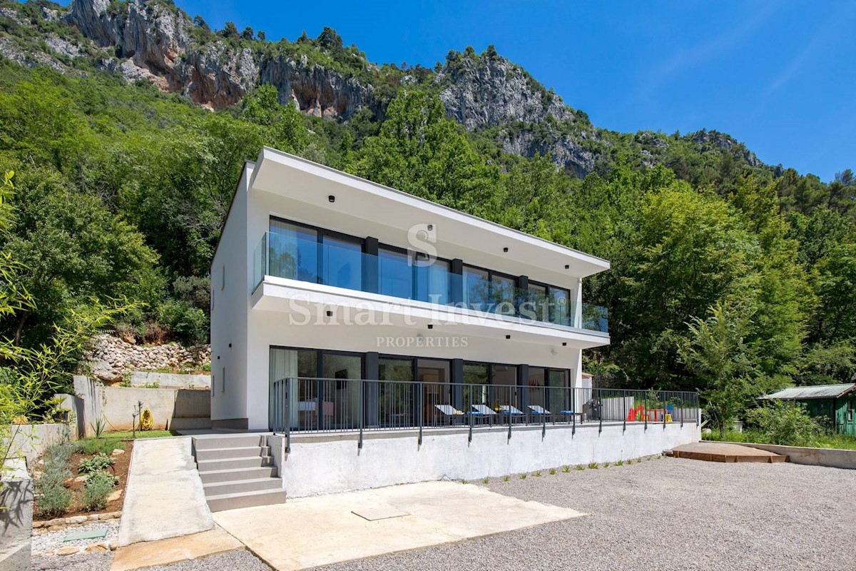 RIVIERA OF OPATIJA, Modern villa near the sea for sale, ONLY IN OUR OFFER