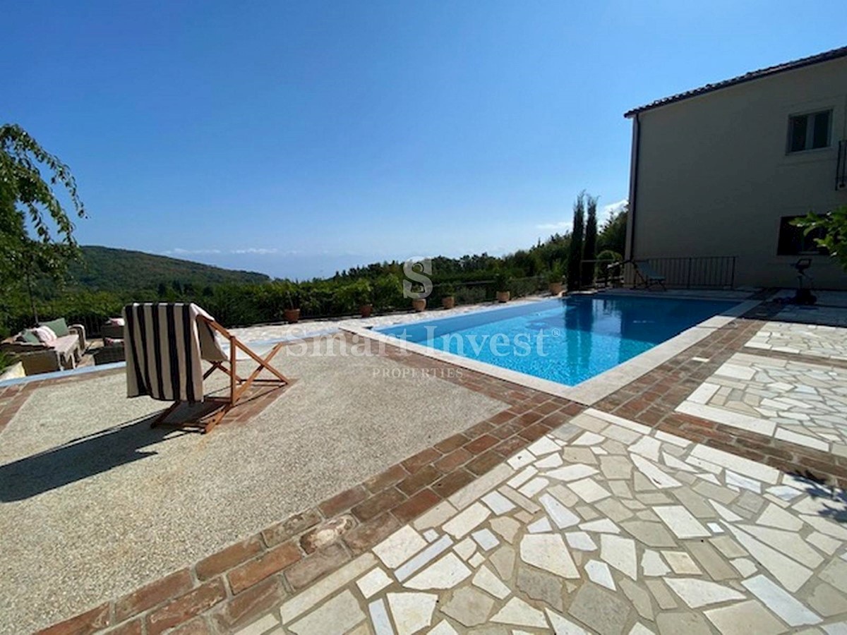 OPATIJA RIVIERA, Beautiful detached villa with a pool near the sea