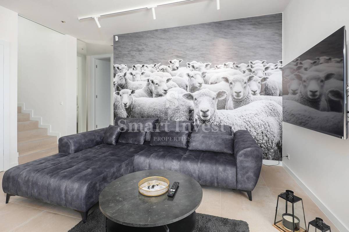 ISOLA DI PAG, lussuosa villa bifamiliare con piscina e vista mare, a 100 m dal mare!