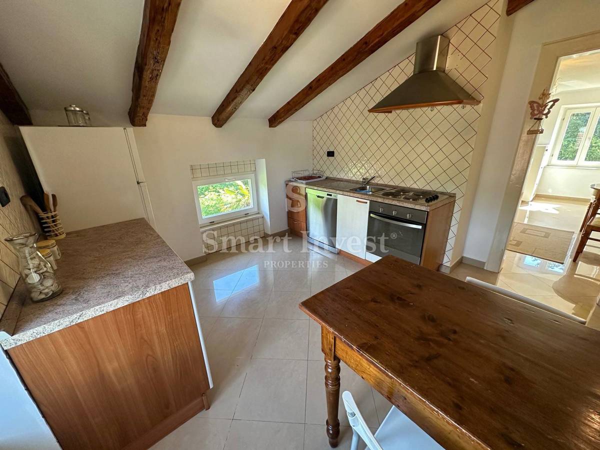 ABBAZIA, appartamento in villa ristrutturata vicino al mare