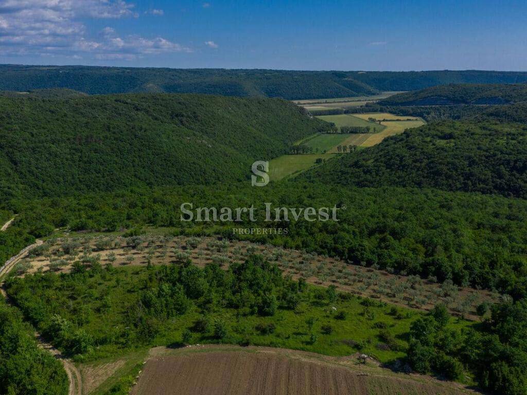 ISTRIA - BUIE, villa in pietra con piscina e vista mare