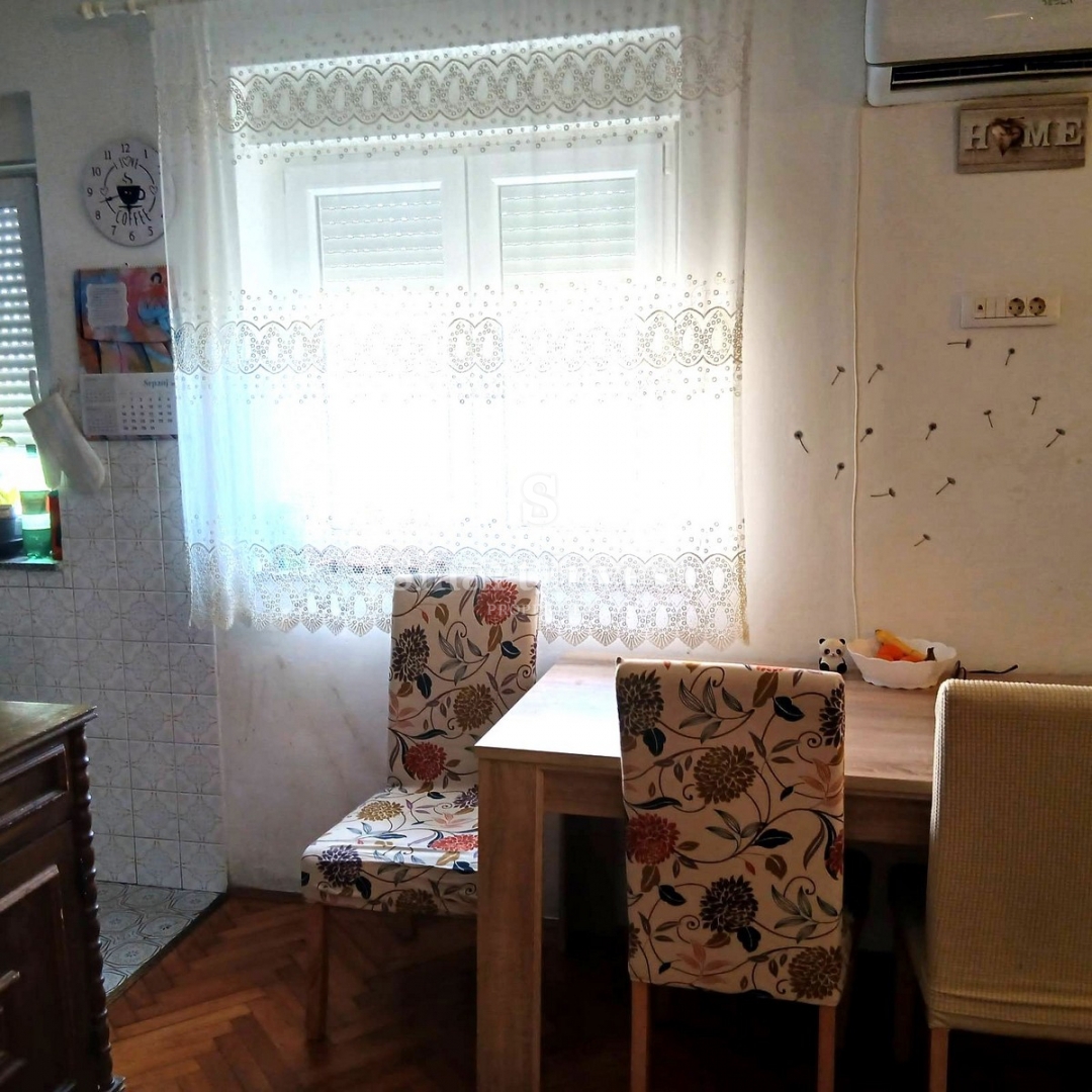 FIUME - KOZALA, appartamento con balcone e vista mare