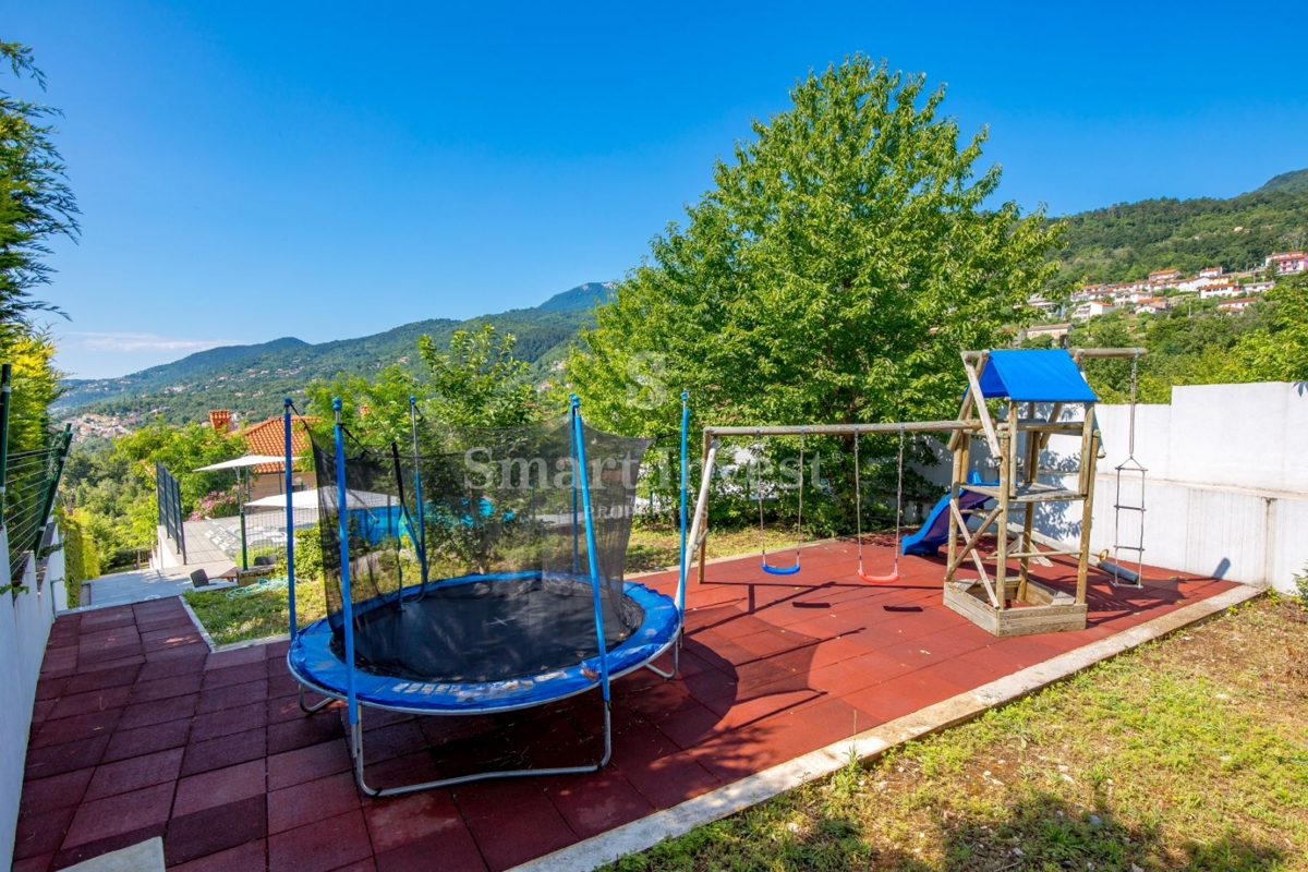 POLJANE - IČIĆI, Opatija, 75,60m2