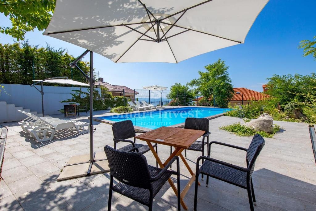 POLJANE - IČIĆI, Opatija, 75,60m2