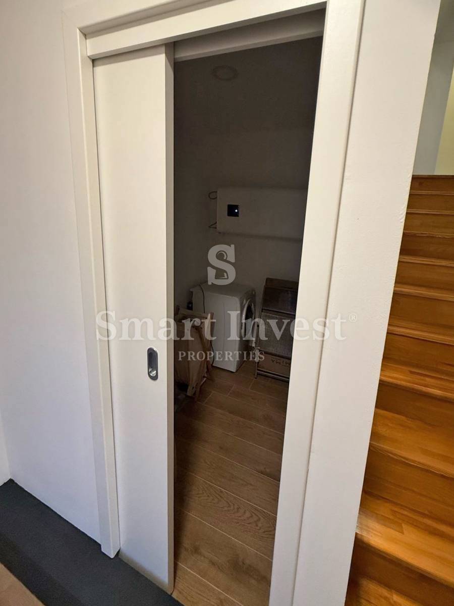 MATULJI, bellissimo appartamento con vista mare e parcheggio