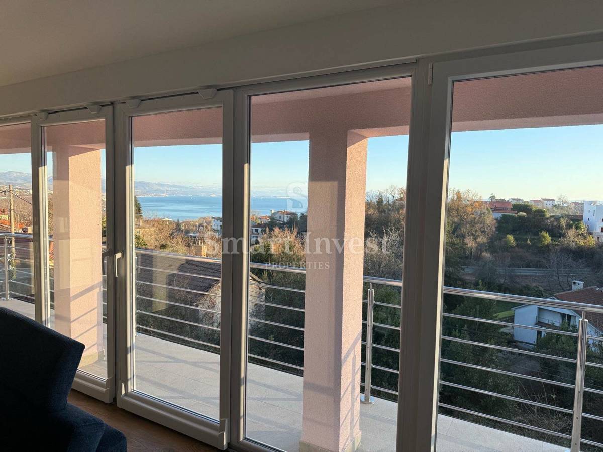 MATULJI, bellissimo appartamento con vista mare e parcheggio