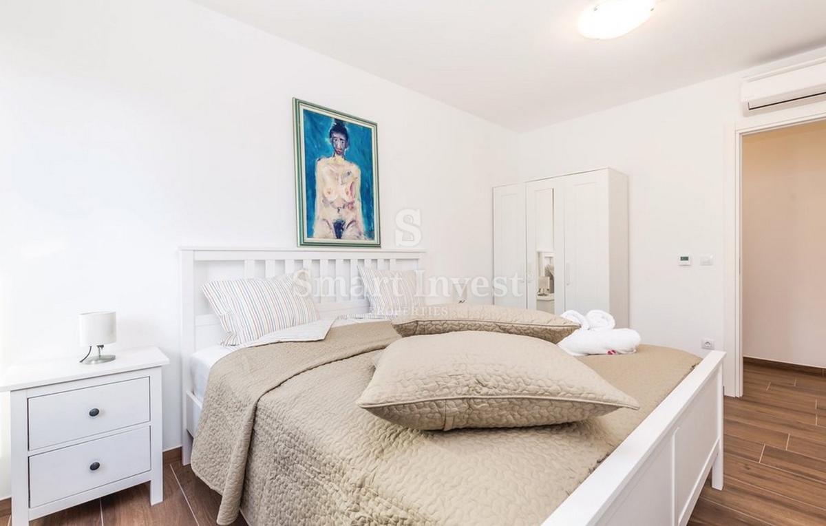 ABBAZIA - POBRI, appartamento con vista mare e parcheggio