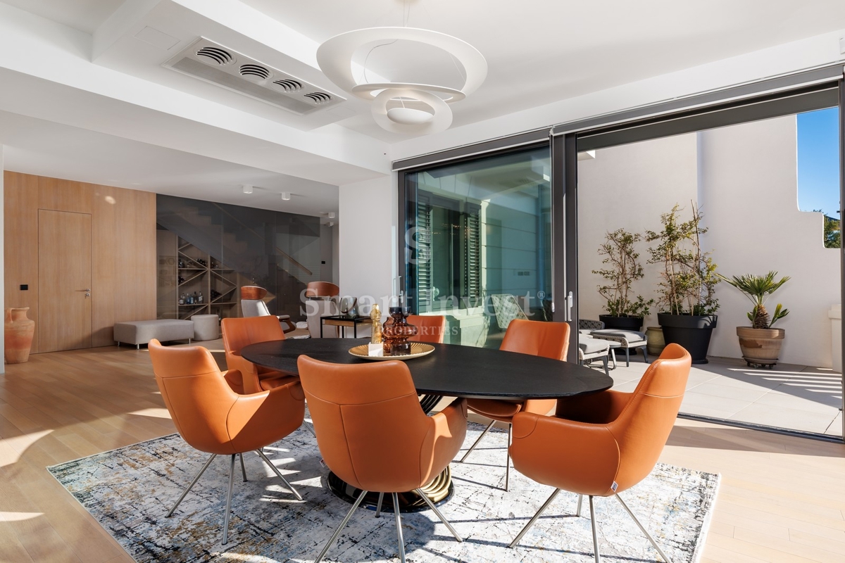 Casa Pećine, Rijeka, 300m2