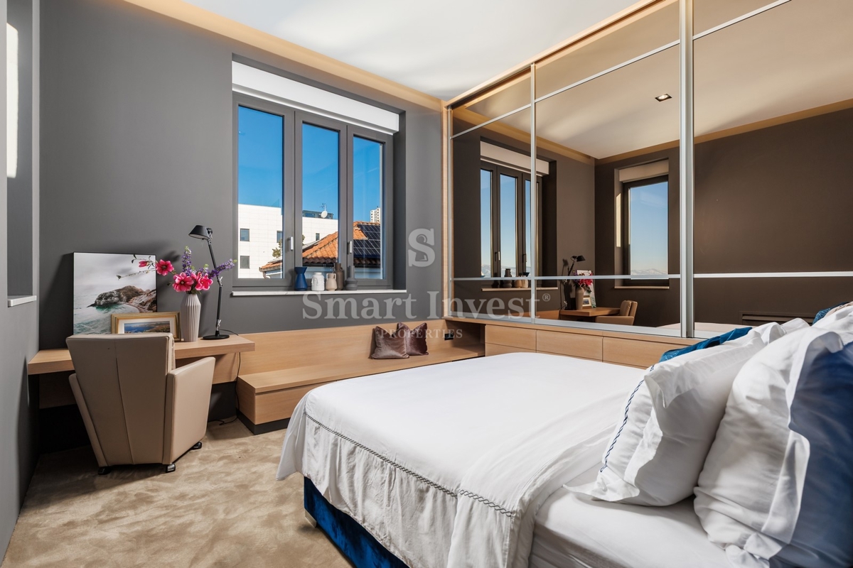 Casa Pećine, Rijeka, 300m2