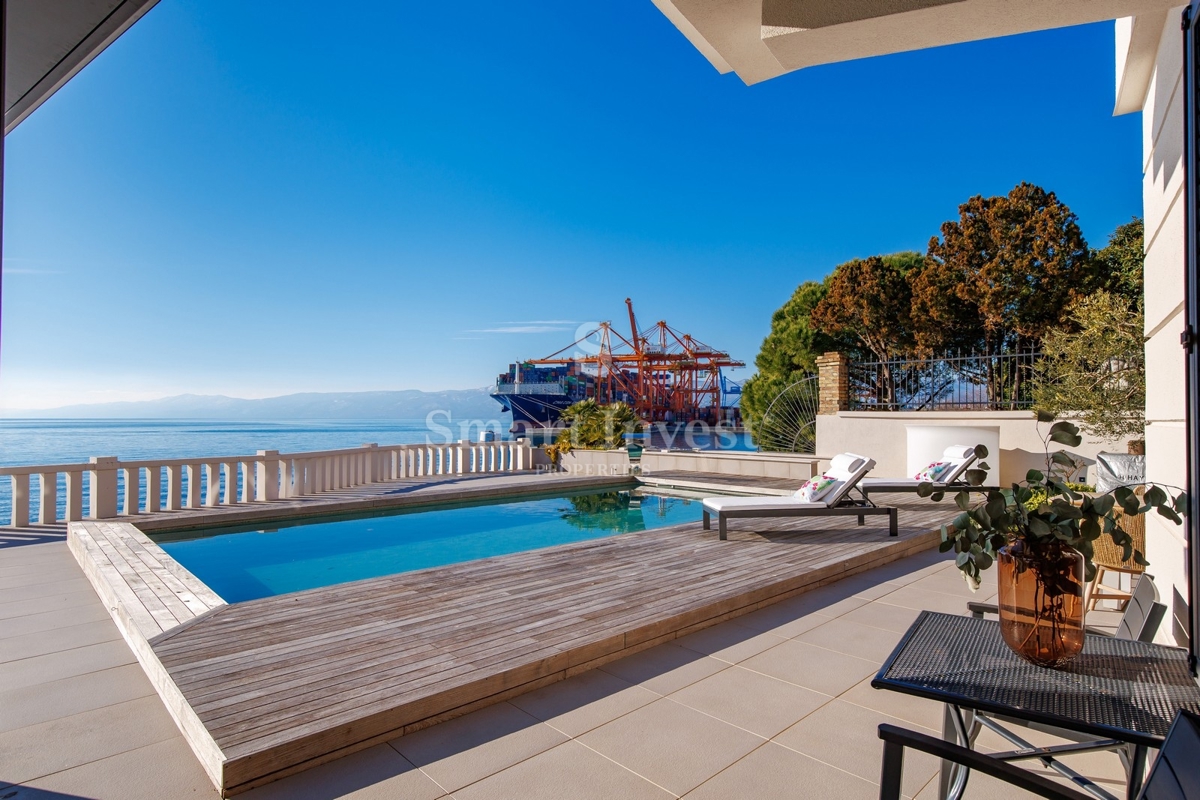 Casa Pećine, Rijeka, 300m2