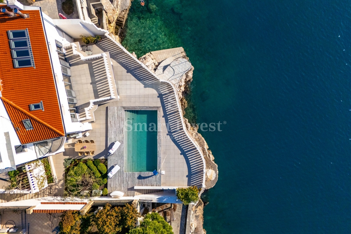 Casa Pećine, Rijeka, 300m2