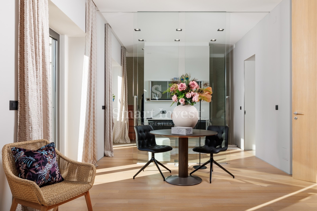 Casa Pećine, Rijeka, 300m2