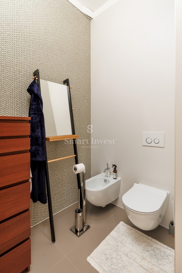 Casa Pećine, Rijeka, 300m2