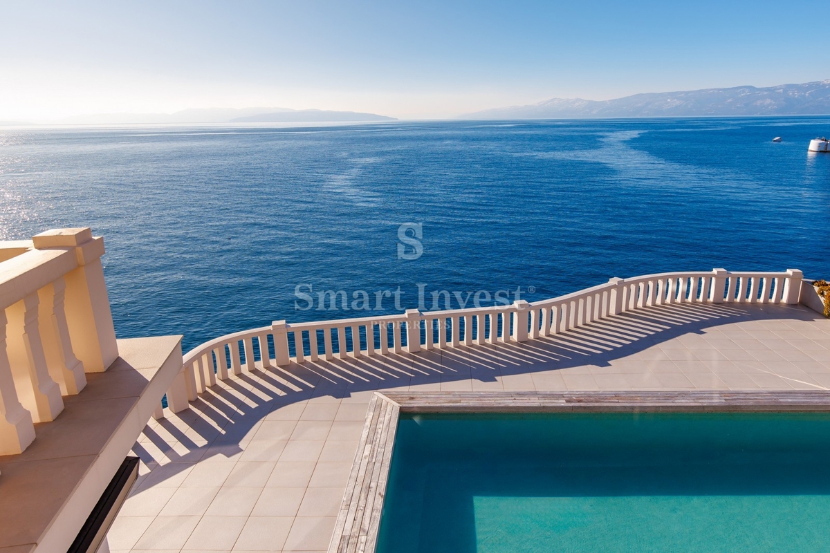 Casa Pećine, Rijeka, 300m2