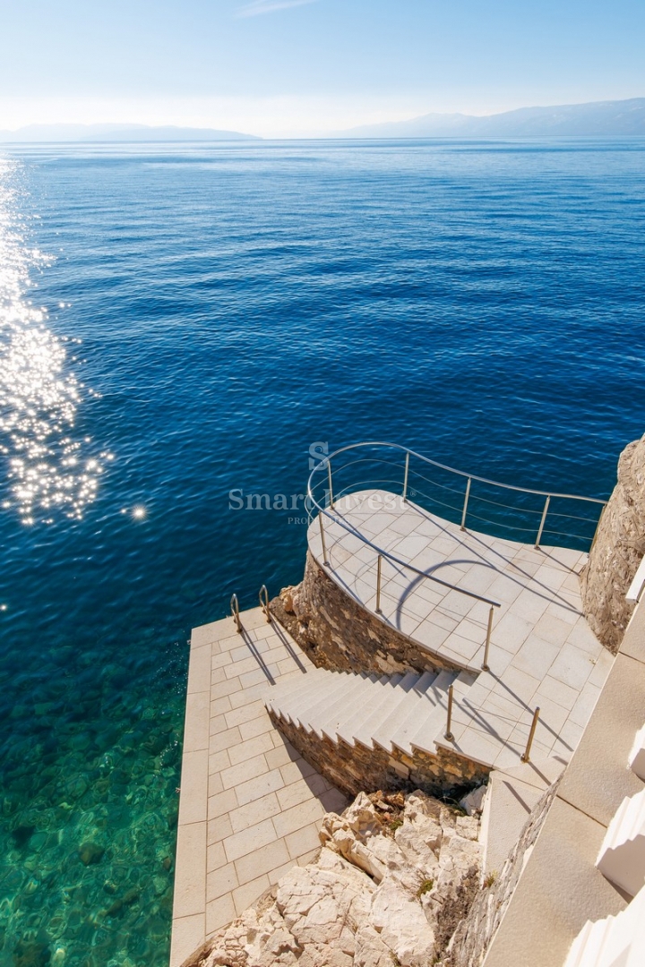 Casa Pećine, Rijeka, 300m2