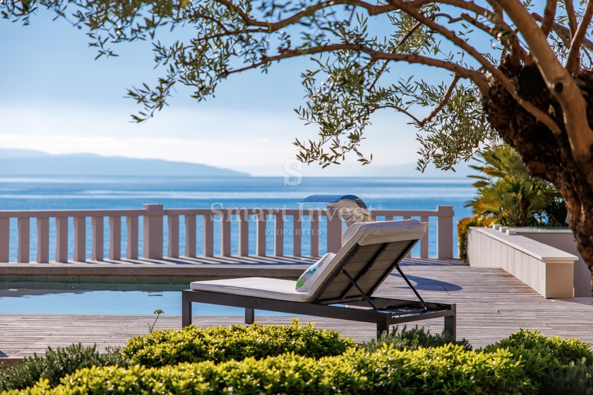 Casa Pećine, Rijeka, 300m2