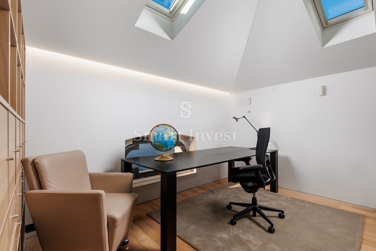 Casa Pećine, Rijeka, 300m2