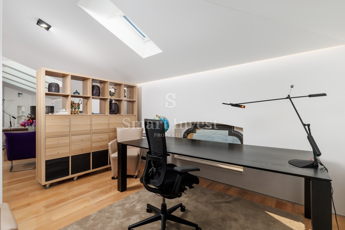 Casa Pećine, Rijeka, 300m2