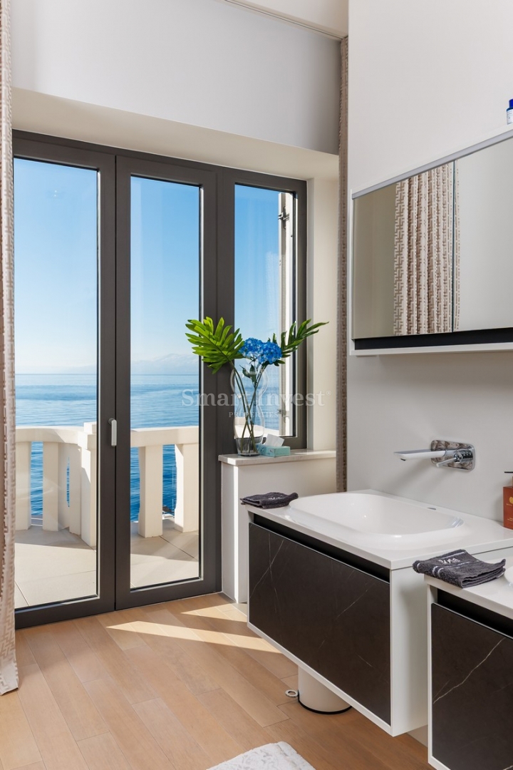 Casa Pećine, Rijeka, 300m2