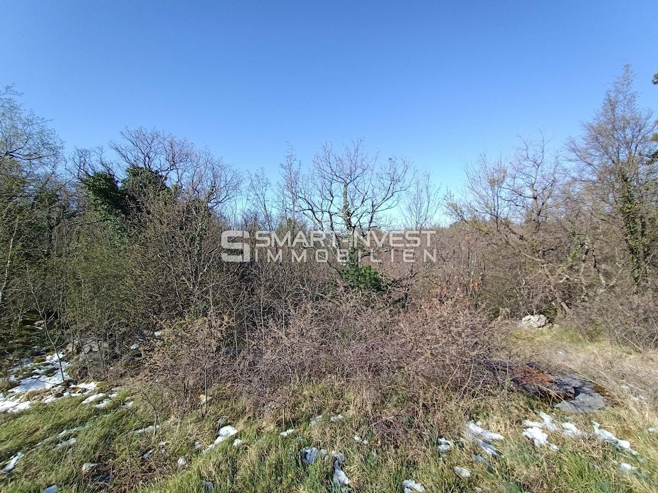 ISTRIA - LUPOGLAV, BUILDING LAND OF 15.009 M2, INDUSTRIAL AREA