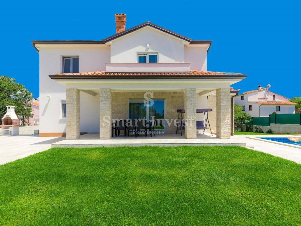 ISTRIA - POREČ, NEW HOUSE WITH POOL, 5 km to the sea