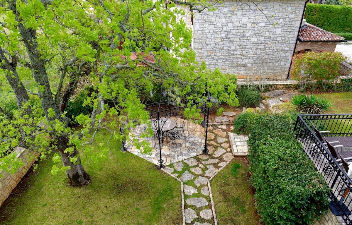 ISTRIA - POREČ, LUXURY STONE VILLA WITH HEATED POOL, SAUNA, TAVERN 