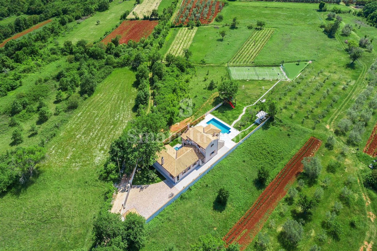 ISTRIA - KRNICA, EXCLUSIVE VILLA WITH SPA, GOLF AND SPORTS FIELDS 