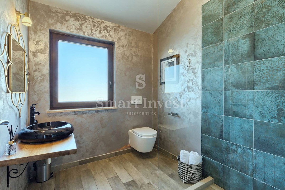 ISTRIA - KRNICA, EXCLUSIVE VILLA WITH SPA, GOLF AND SPORTS FIELDS 