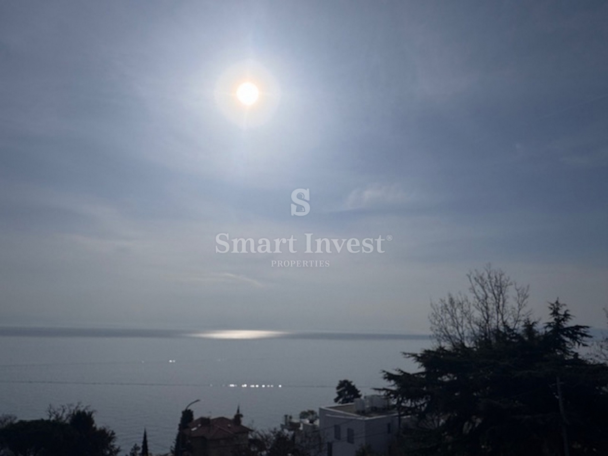 ABBAZIA, appartamento in una bellissima villa con splendida vista sul mare