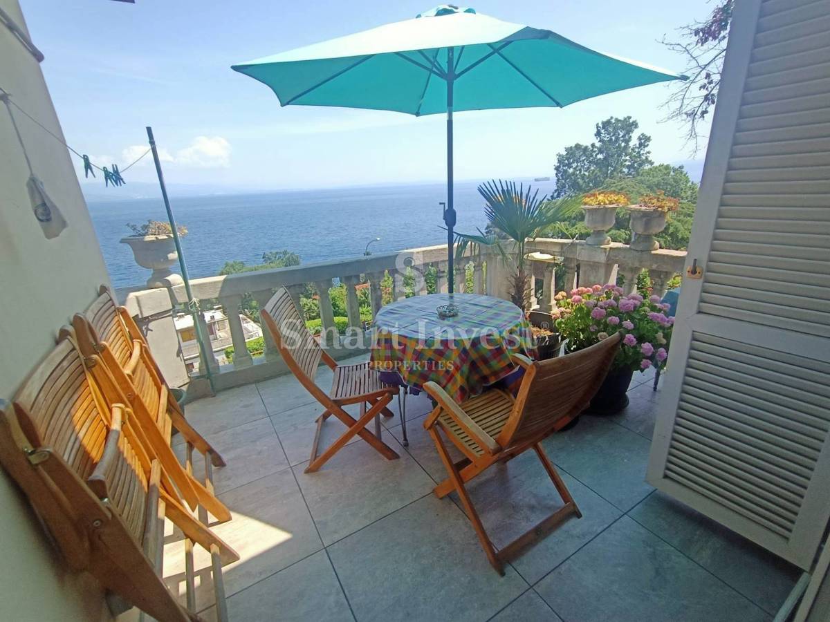 ABBAZIA, appartamento in una bellissima villa con splendida vista sul mare